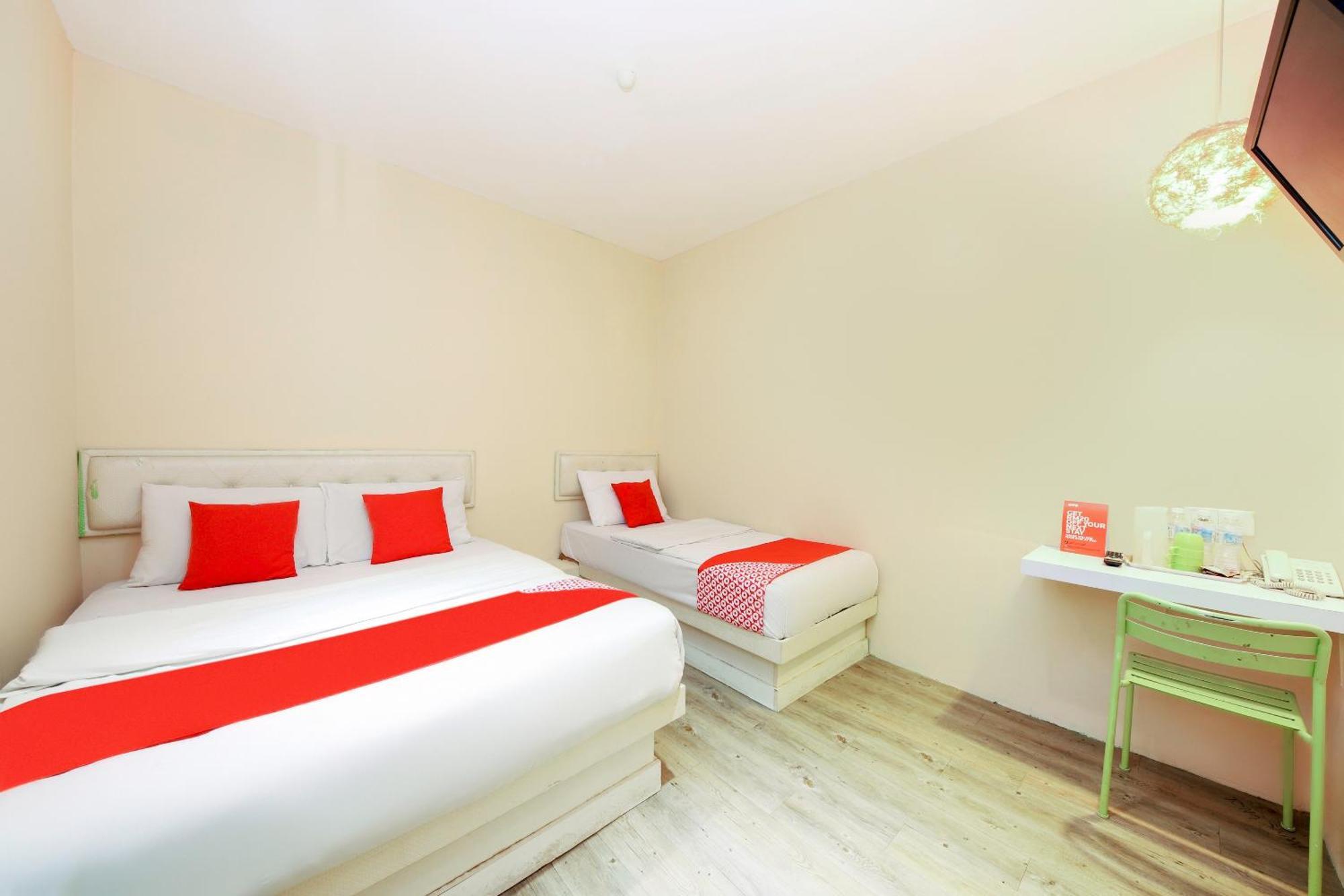 Oyo 479 The Green Hotel Ampang  Exterior foto