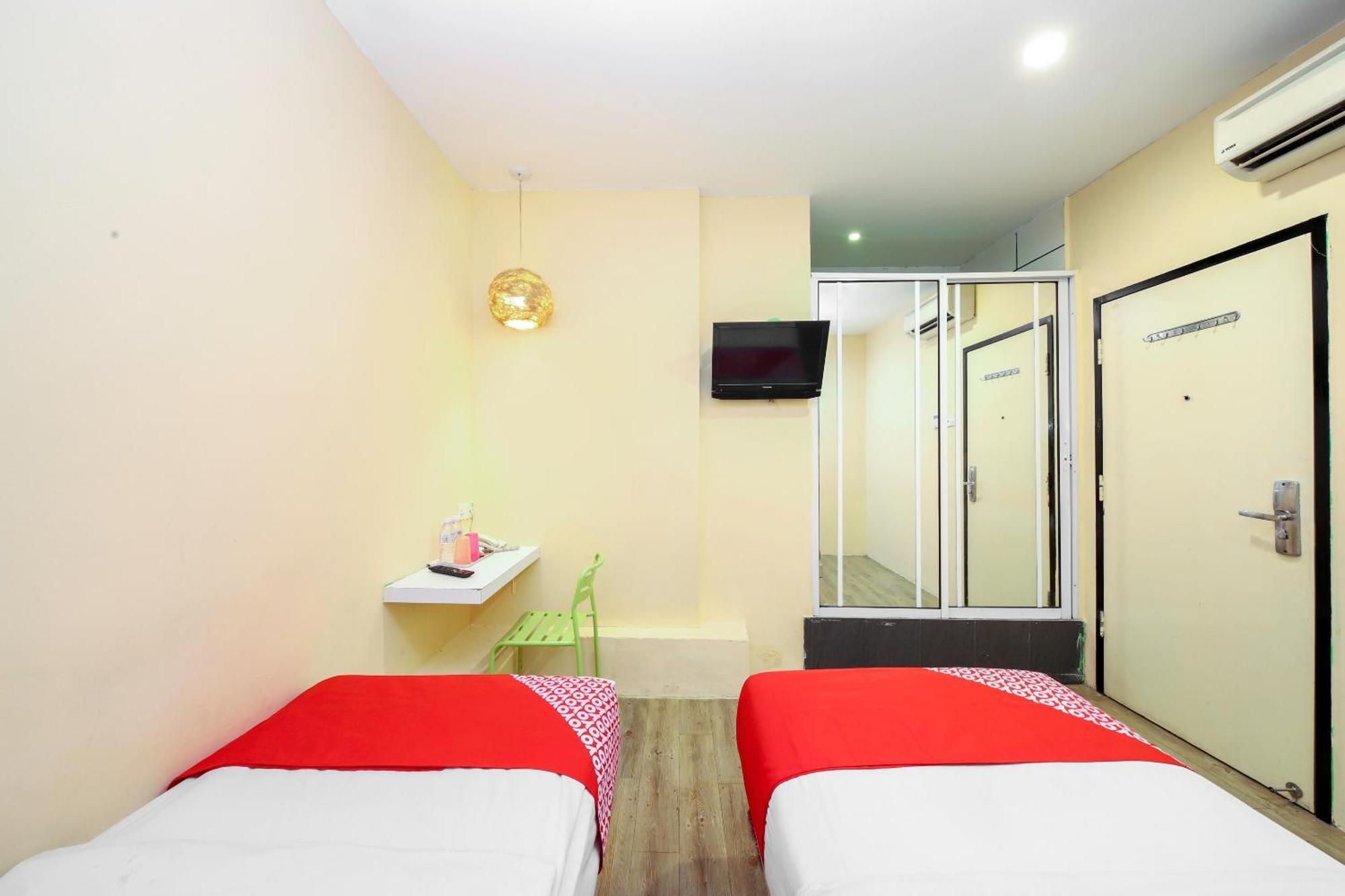 Oyo 479 The Green Hotel Ampang  Exterior foto
